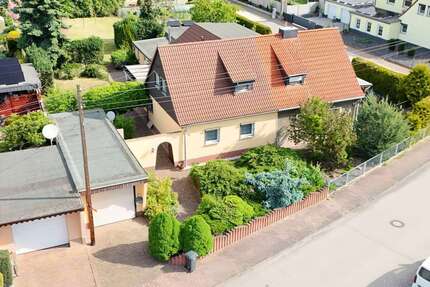 Haus zum Kaufen in Bitterfeld-Wolfen 125.000,00 € 107.9 m²