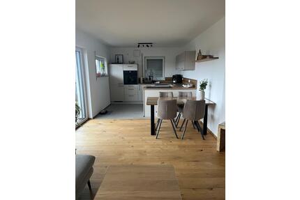 Modernes Wohnen in Fürstenstein: 3 Zi mit Weitblick - Eging am See