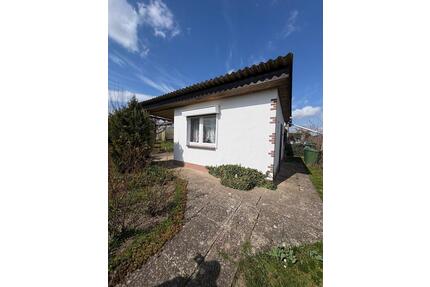 Kleingarten - 2.500,00&nbsp;EUR Kaltmiete, ca.&nbsp; 0,00&nbsp;m&sup2; in Bad Langensalza (PLZ: 99947)