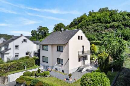 Haus zum Kaufen in Langsur 295.000,00 € 135 m²