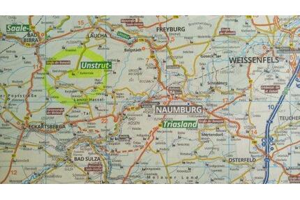 DreiseitenhofMFH - 49.000,00&nbsp;EUR Kaufpreis, ca.&nbsp; 220,00&nbsp;m&sup2; in Freyburg (Unstrut) (PLZ: 06632)