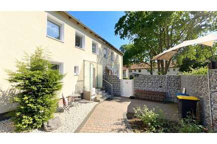 Modernisiertes Reihenhaus mit Wellnessbad, Gäste-WC, Keller & 248 m² Grundstück - Bönen