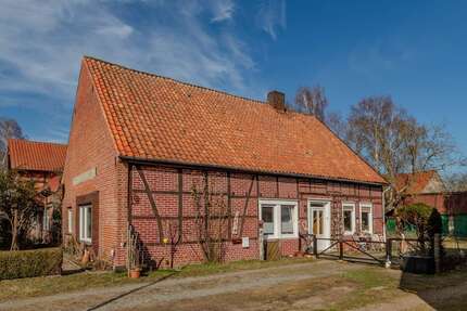 Haus zum Kaufen in Woltersdorf 130.000,00 € 110 m²
