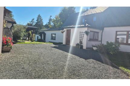 Haus mit Garten - 210.000,00&nbsp;EUR Kaufpreis, ca.&nbsp; 160,00&nbsp;m&sup2; in Oelsnitz (Vogtland) (PLZ: 08606)
