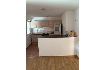 2 Zimmer, Küche, 2 Badezimmer Wohnung - Neustadt an der Weinstraße Duttweiler