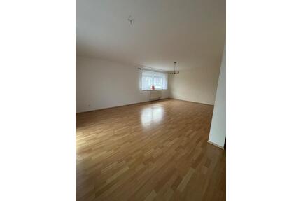 Helle 3-Zimmer-Wohnung von privat zu vermieten - Lich