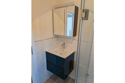 Helle 3-Zimmer-Wohnung im 1. OG mit Balkon in Gummersbach