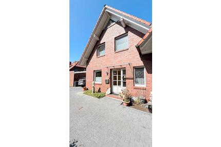 Doppelhaushälfte - 450.000,00&nbsp;EUR Kaufpreis, ca.&nbsp; 120,00&nbsp;m&sup2; in Rastede (PLZ: 26180)