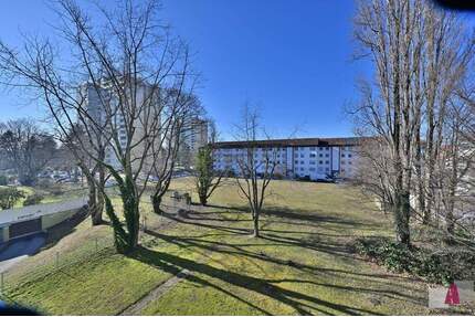 Ideal für Hobby-Handwerker: Renovierungsbed. 4-Zimmer-Wohnung in Weil am Rhein