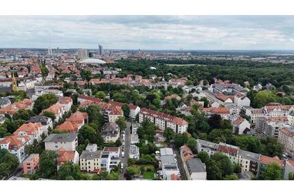+++ Aufgeteilt - Mehrfamilienhaus - Gohlis Süd - 7-Wohnungen - Balkone +++ - Leipzig Gohlis-Süd