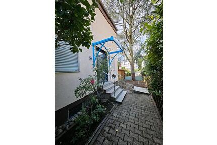 Doppelhaushälfte, zentral in Offenbach am Main - Seligenstadt
