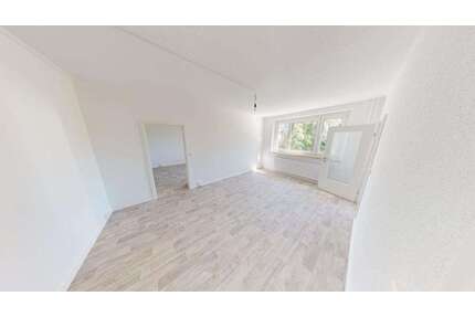 Wohnung zum Mieten in Chemnitz 272,00 € 45.43 m²