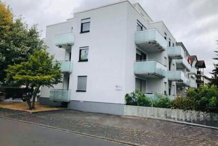 Attraktive, kernsanierte 1-Zimmer-Wohnung mit großem Balkon - Heusenstamm