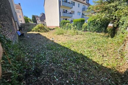 Grundstück mit Baugenehmigung - 179.000,00&nbsp;EUR Kaufpreis, ca.&nbsp; 345,00&nbsp;m&sup2; in Essen (PLZ: 45327) Stadtbezirk VI