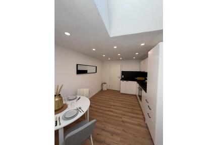 Vollmöblierte 1-Zi-Wohnung | Terrasse | Erstbezug | Marburg-Mitte