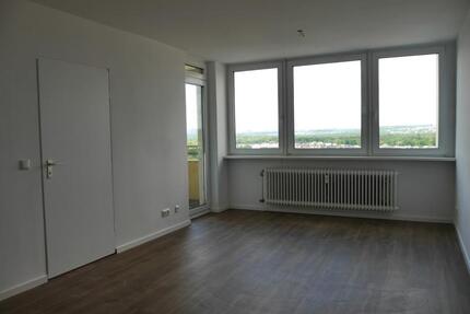 Schöne 2-Zimmer-Wohnung mit Skyline-Blick in Maintal-Bischofsheim zu vermieten