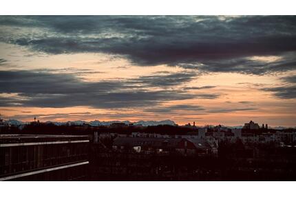 Möblierte Dachterrassenwohnung mit Alpenblick zur Zwischenmiete - München Schwanthalerhöhe