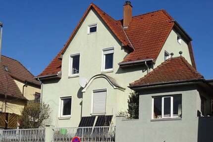 Haus zum Kaufen in Esslingen am Neckar (Oberesslingen) 599.000,00 € 183 m²