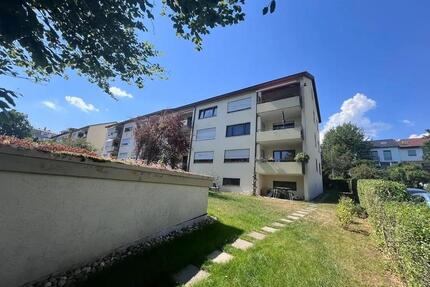 Geräumige 4 Zi. Wohnung 98qm, Garage, keine Makler Provision - Backnang