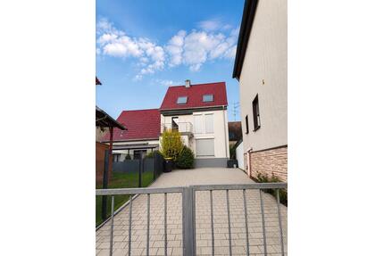 Kernsaniertes Einfamilienhaus | ca. 155 m² Wohnfläche - Freigericht