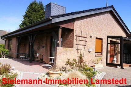 Repäsentativer Bungalow, Vollkeller, Kamin, Sauna, Kellerbar - Hemmoor Basbeck