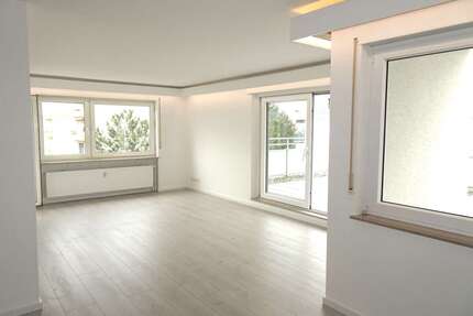 Wohnung zum Mieten in Weinheim 2.000,00 € 144 m²