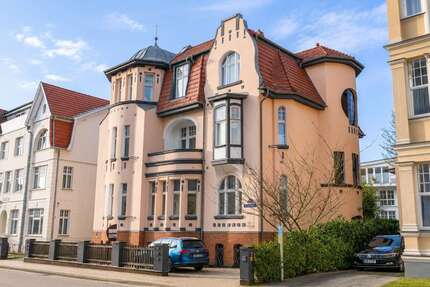 Haus zum Kaufen in Bansin 2.400.000,00 € 596 m²