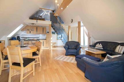 Wohnen, wo andere anlegen - Exklusive Wohnung mit Blick auf die Marina - Greifswald Steinbecker Vorstadt