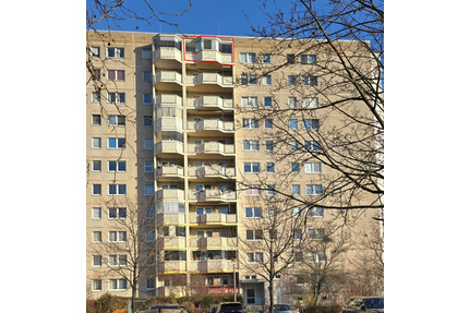 Eigentumswohnung mit verglastem Südbalkon und Weitblick - Berlin Neu-Hohenschönhausen