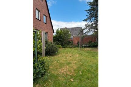 Privater Hausverkauf - 245.000,00&nbsp;EUR Kaufpreis, ca.&nbsp; 140,00&nbsp;m&sup2; in Rendsburg (PLZ: 24768)