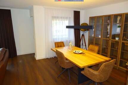 Wohnung zum Mieten in Lörrach 2.000,00 € 140 m²