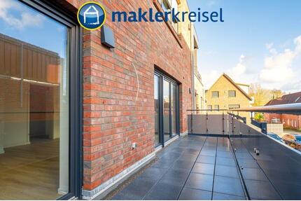 NEUBAU Innenstadt: Obergeschosswohnung mit gr. Balkon und Aufzug! - Esens