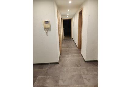 3 Zimmer Wohnung zur Miete - 1.200,00&nbsp;EUR Kaltmiete, ca.&nbsp; 100,00&nbsp;m&sup2; in Gifhorn (PLZ: 38518)