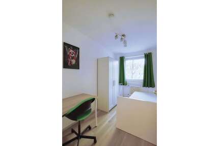 WG-Zimmer in Düsseldorf 609,00 € 15 m²