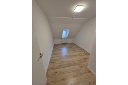 Gemütliche 1 ZKB Wohnung in Völklingen