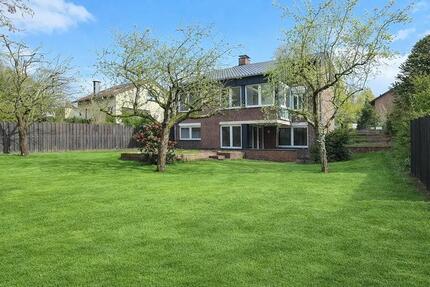 Erstvermietung nach Kernsanierung: EFH in Kleve Materborn am Wald