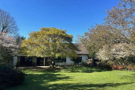 Haus zum Kaufen in Ratingen-Hösel 1.265.000,00 € 166 m²