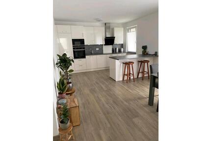 Wohnung in Mittelkalbach - 900,00&nbsp;EUR Kaltmiete, ca.&nbsp; 98,00&nbsp;m&sup2; in Kalbach (PLZ: 36148)