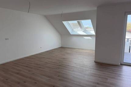 Moderne Dachgeschosswohnung (DG rechts) mit Balkon in Bestlage von Harsewinkel