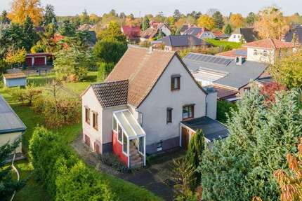 Haus zum Kaufen in Neuenhagen 380.000,00 € 78.52 m²