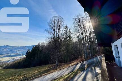 Großzügiges Ein- oder Zweifamilienhaus in absoluter Ruhelage von Berchtesgaden - Blick auf Hallein