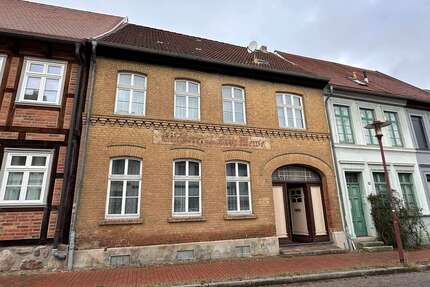 Haus zum Kaufen in Parchim 95.000,00 € 85 m²