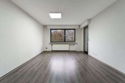 Wohnung zum Kaufen in Bergheim 110.000,00 € 90 m²