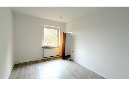 2-Zi-Whg Tageslichtbad frisch renoviert - Super ÖPNV ab sofort - Essen Stadtbezirk III