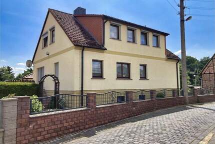 Viel Platz für die ganze Familie - Ein Haus mit vielen Möglichkeiten ! - Sangerhausen Gonna