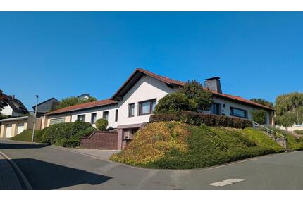 Großzügiger Bungalow in traumhafter Aussichtslage - Bad Laasphe