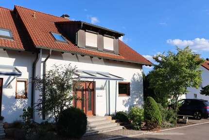 Haus zum Mieten in Pliezhausen 2.150,00 € 173 m²