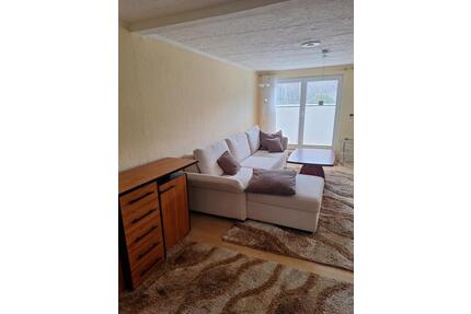 4-Raum-Wohnung mit Balkon - 990,00&nbsp;EUR Kaltmiete, ca.&nbsp; 120,00&nbsp;m&sup2; in Pößneck (PLZ: 07381)