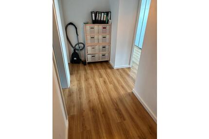 Wohnung in Bad Iburg - 1.400,00&nbsp;EUR Kaltmiete, ca.&nbsp; 90,00&nbsp;m&sup2; in Georgsmarienhütte (PLZ: 49124)