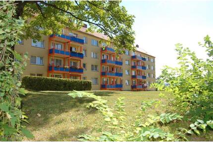 3 RW mit Einbauküche in einer sehr gepfle Wohnanlage in LöbauSÜD